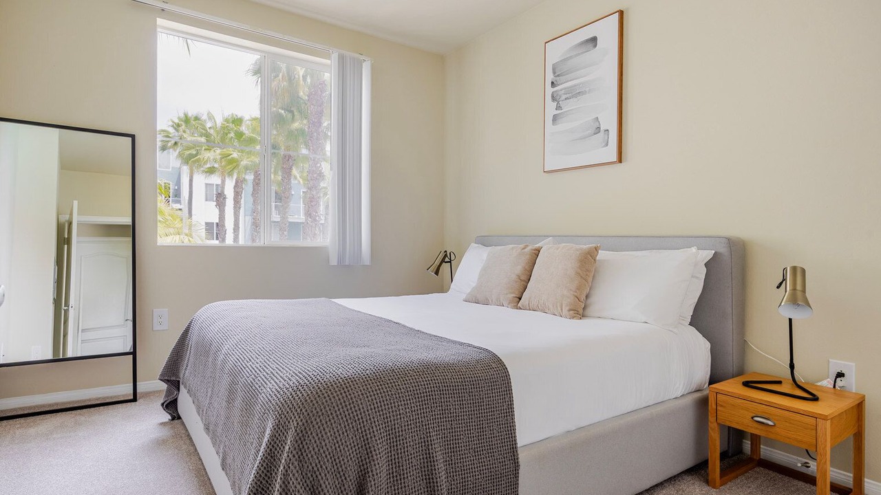 Photo of Bedroom in Los Angeles
