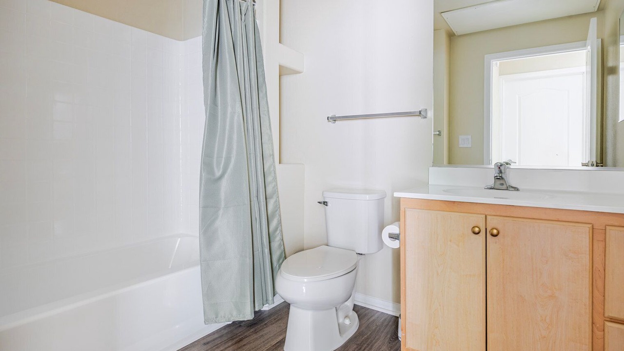 Photo of Bathroom in Los Angeles