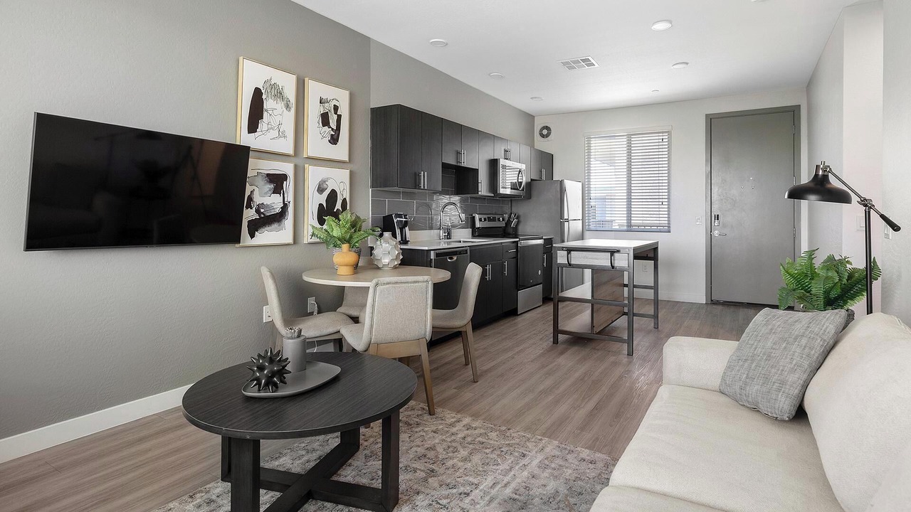Photo of Livingroom in Maryvale Village