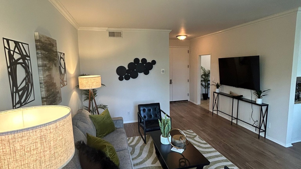 Photo of Livingroom in Beverly Hills