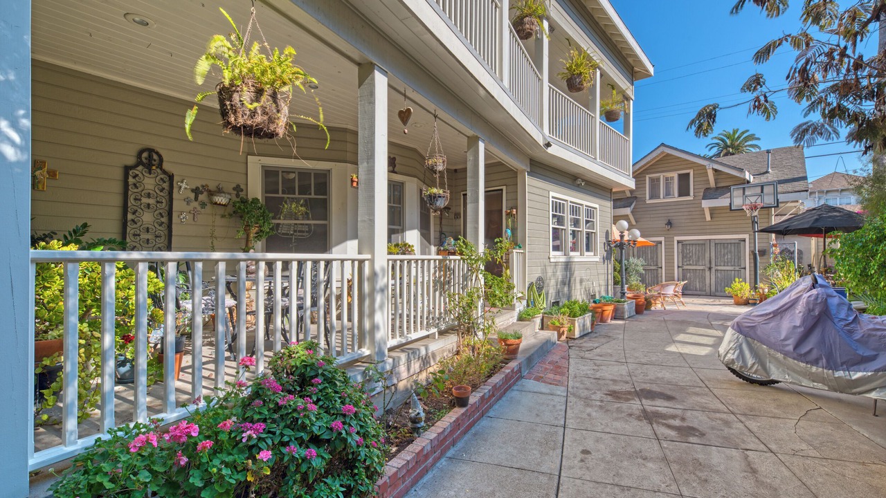 Photo of Patio Balcony in Mid City