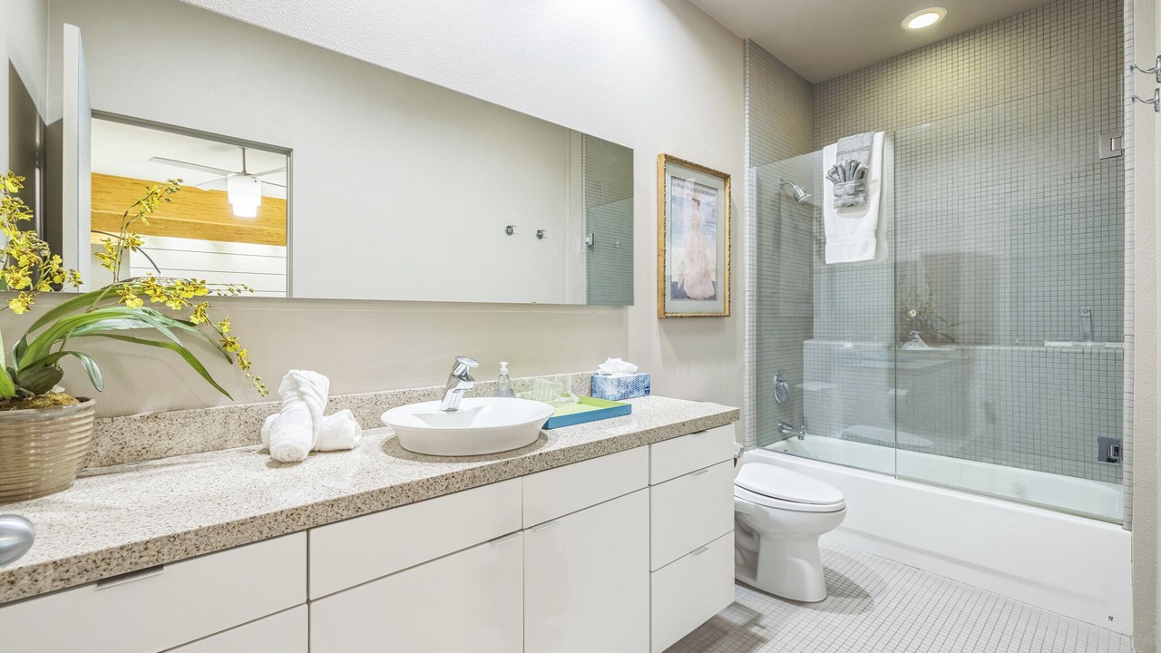Photo of Bathroom in Baristo