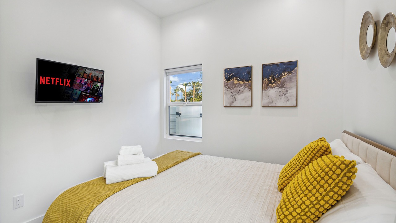 Photo of Bedroom in Burbank
