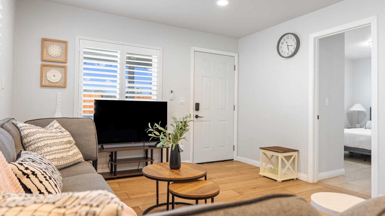 Photo of Livingroom in Ontario
