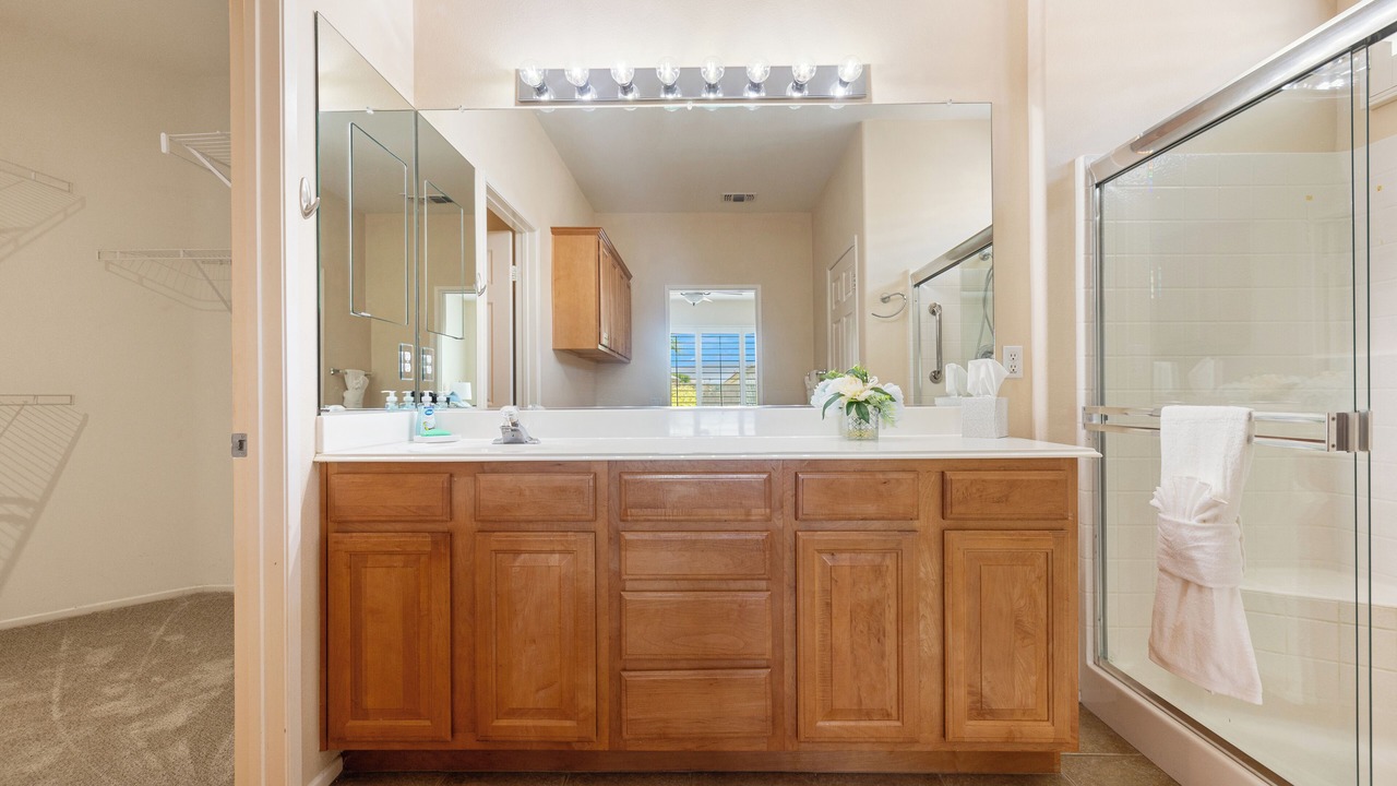 Photo of Bathroom in Desert Palms