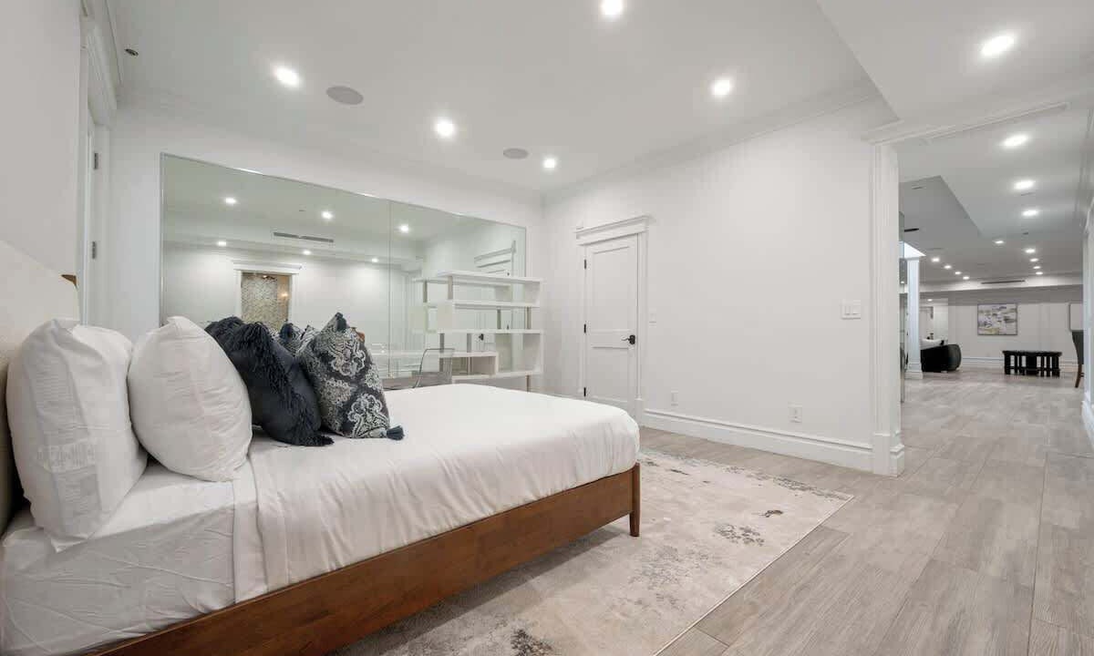 Photo of Bedroom in Brentwood