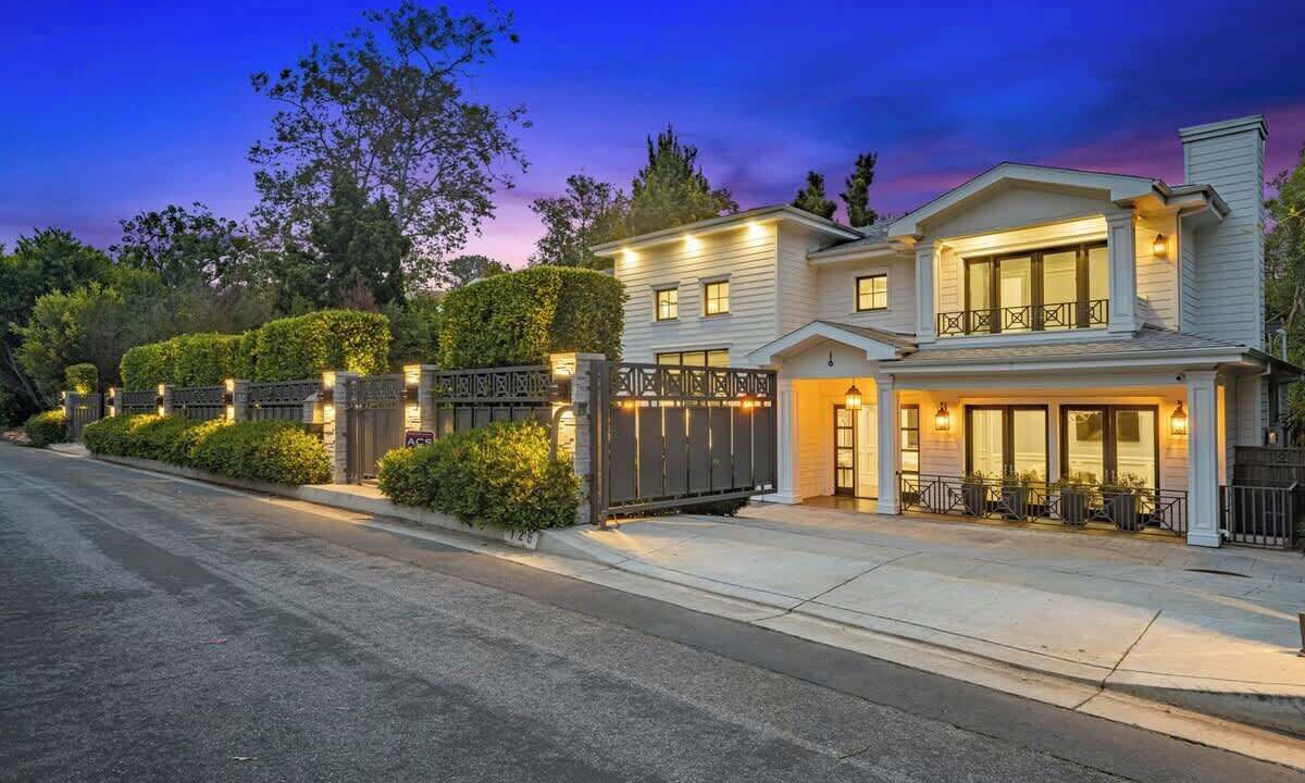 Photo of Outdoor in Brentwood