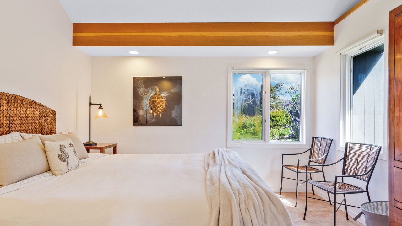 Photo of Bedroom in Bodega Bay