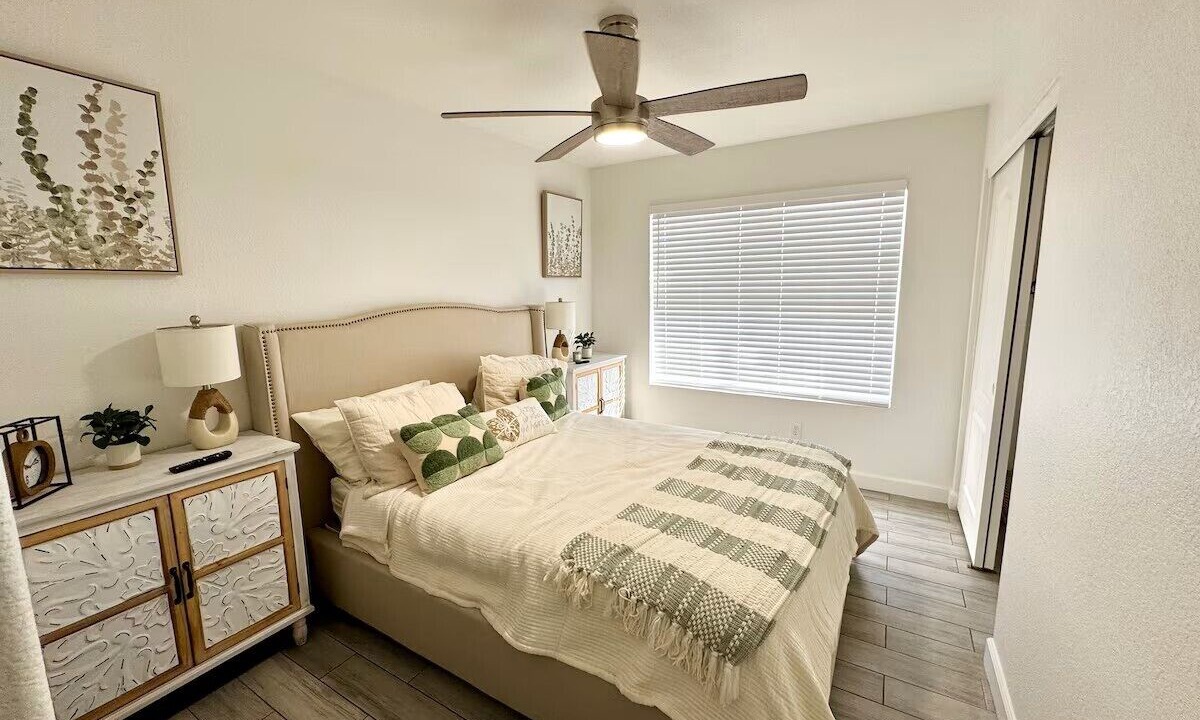 Photo of Bedroom in East Mesa