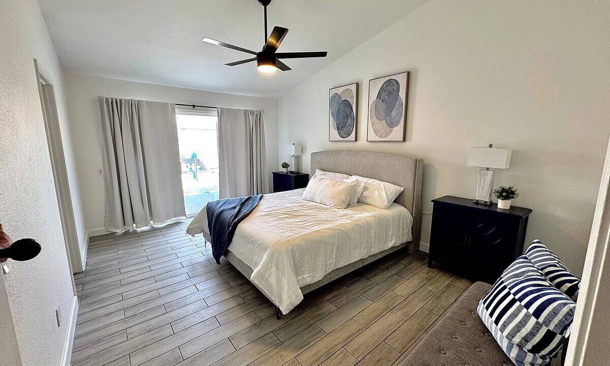 Photo of Bedroom in East Mesa