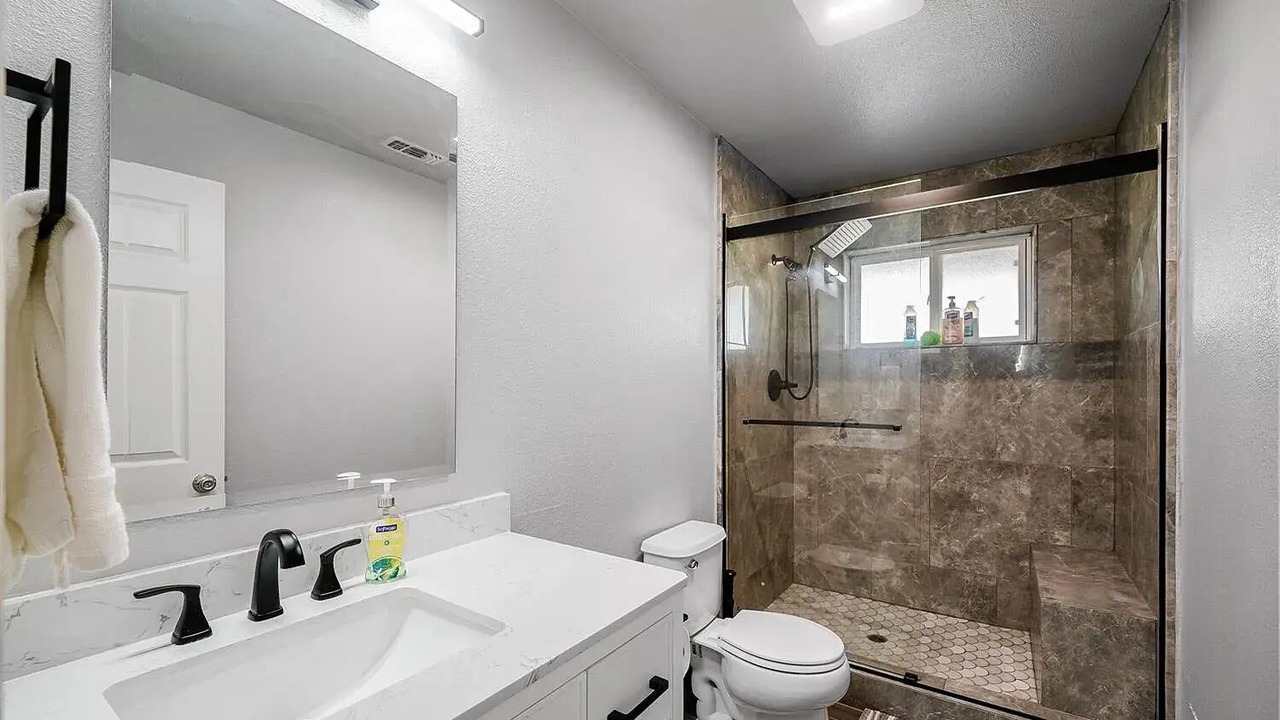 Photo of Bathroom in Madera County
