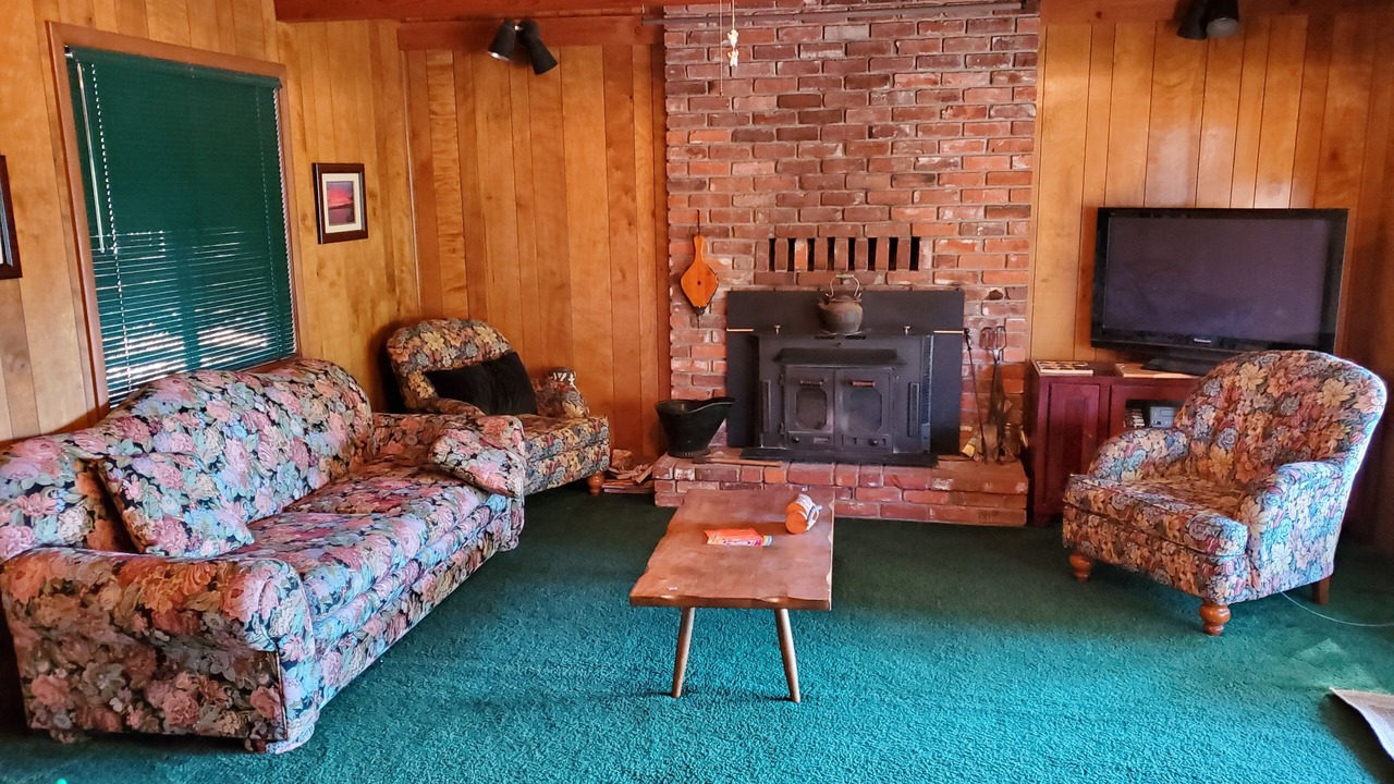 Photo of Livingroom in Lake Almanor Country Club