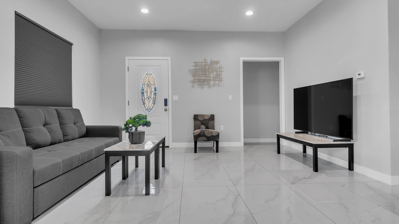 Photo of Livingroom in Southwest Anaheim