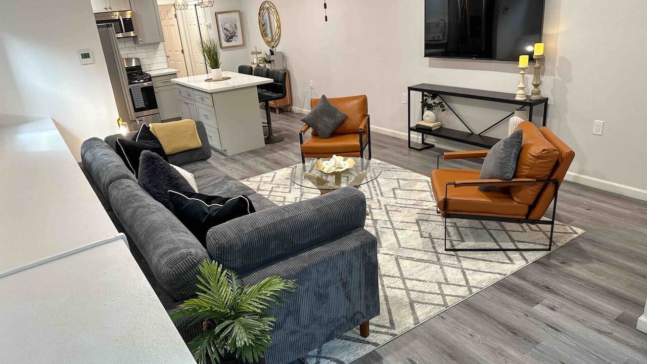 Photo of Livingroom in Downtown Sacramento