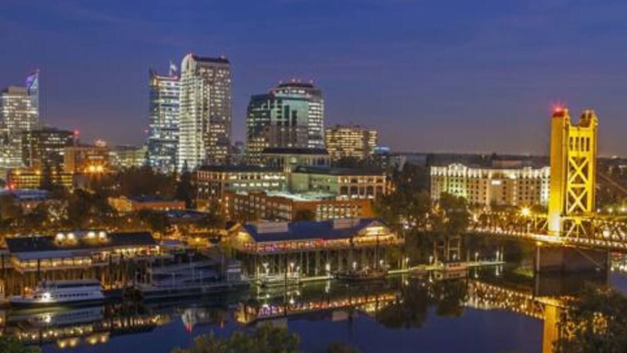 Photo of Others in Downtown Sacramento