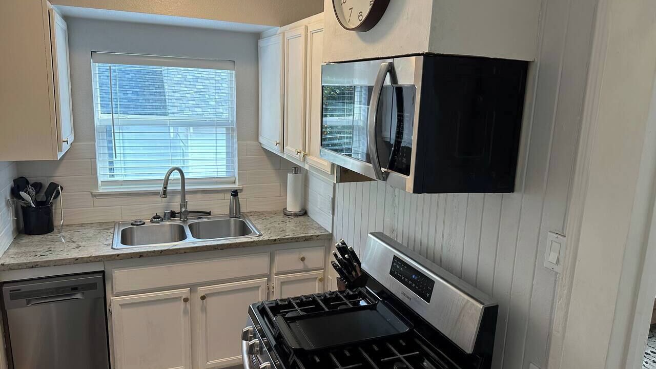 Photo of Kitchen in Downtown Sacramento