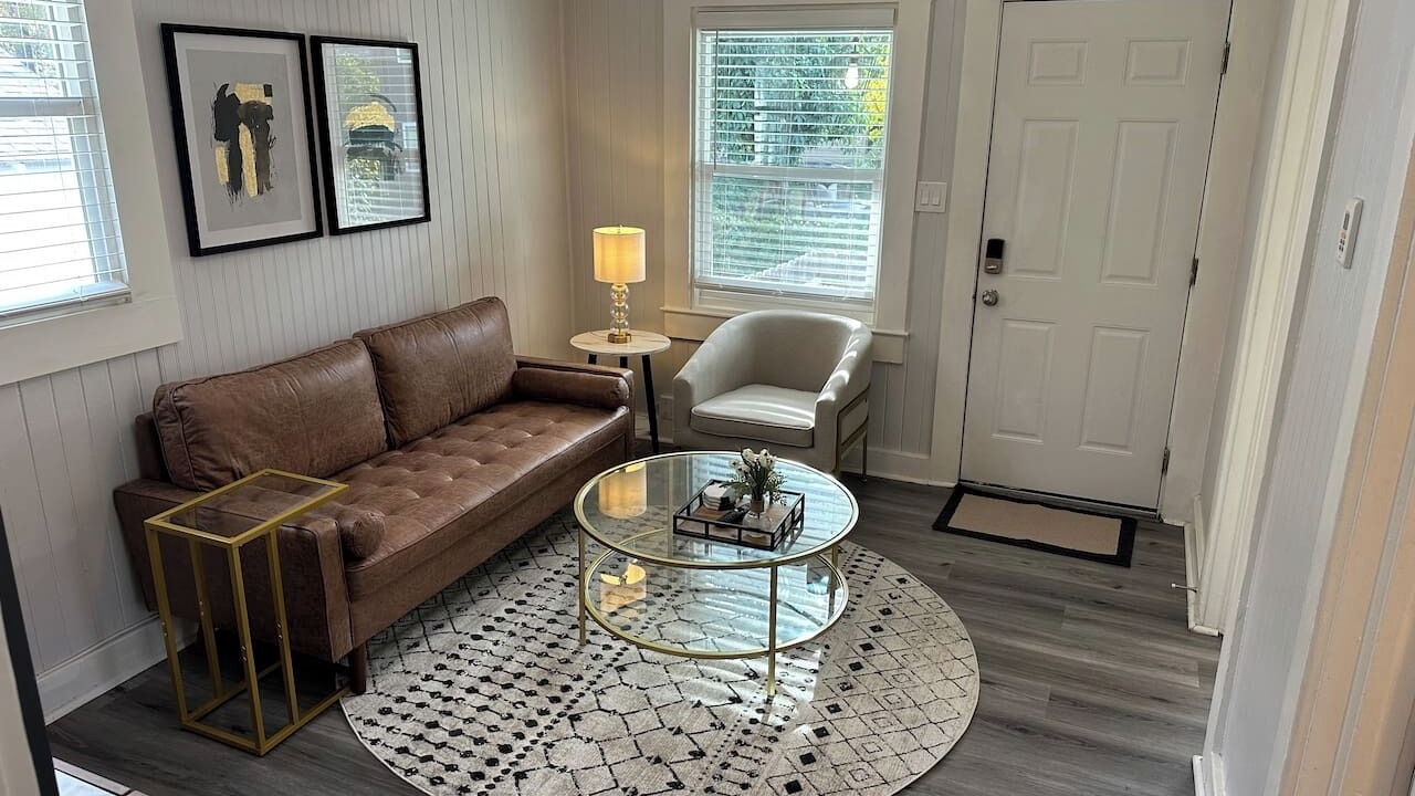 Photo of Livingroom in Downtown Sacramento