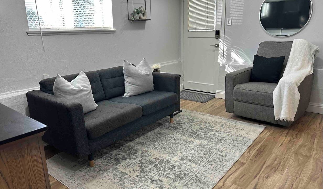 Photo of Livingroom in Downtown Sacramento