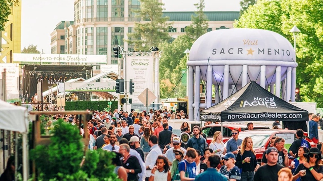 Photo of Others in Downtown Sacramento