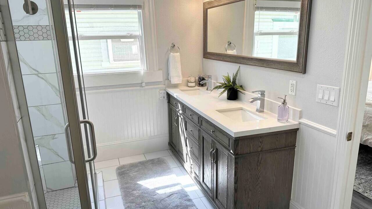 Photo of Bathroom in Downtown Sacramento