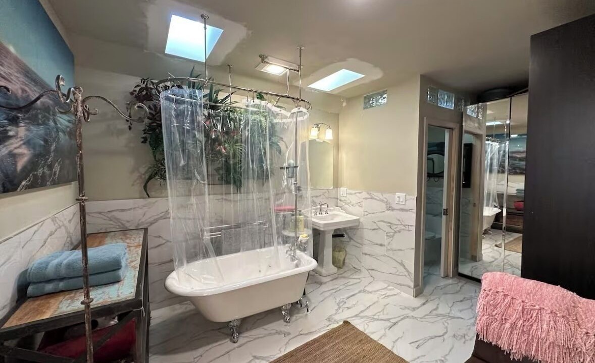Photo of Bathroom in Northwest Berkeley