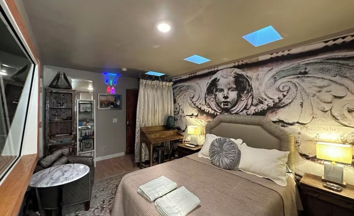 Photo of Bedroom in Northwest Berkeley