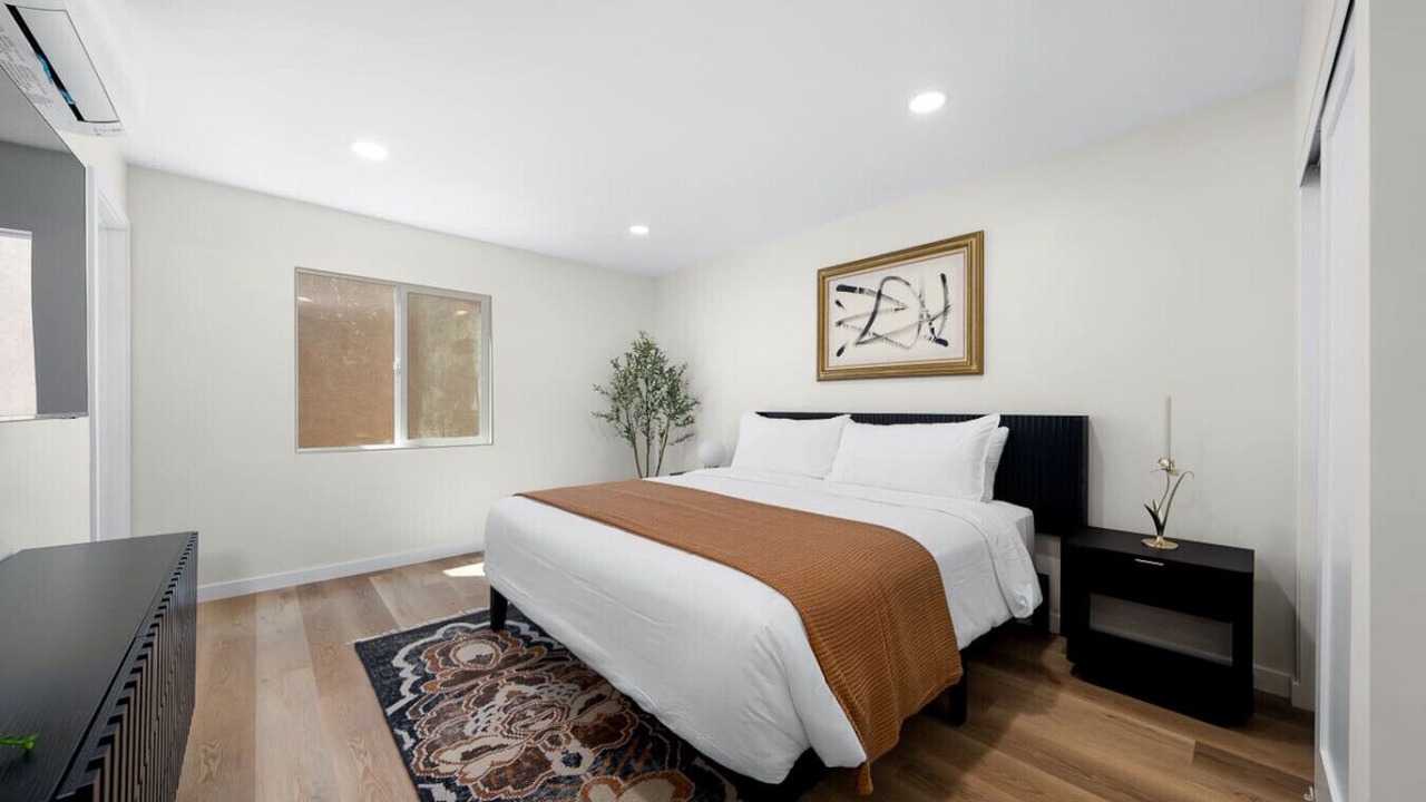 Photo of Bedroom in Mission Hills