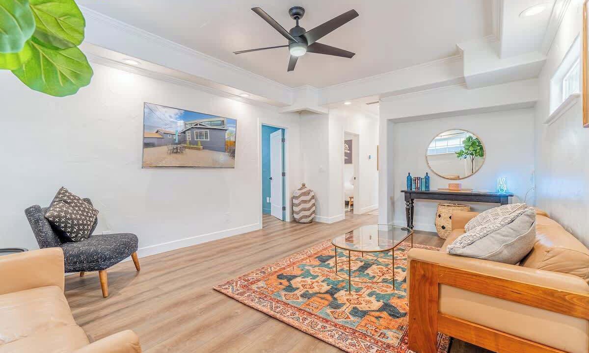 Photo of Livingroom in Downtown Reno