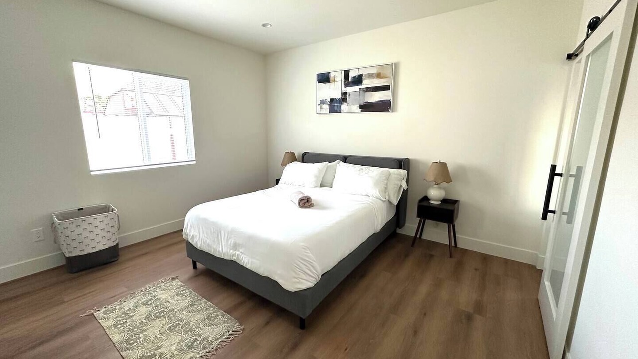Photo of Bedroom in Burbank
