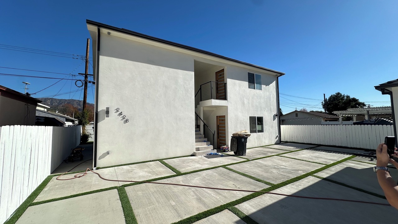 Photo of Outdoor in Burbank