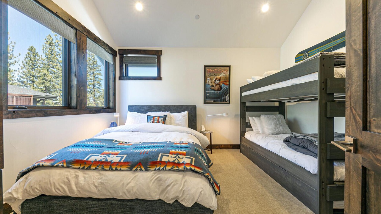 Photo of Bedroom in Ponderosa Palisades