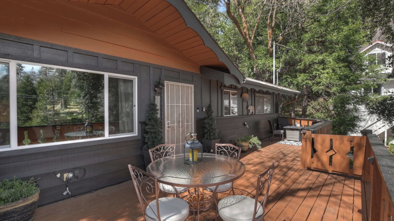 Photo of Outdoor in Crestline