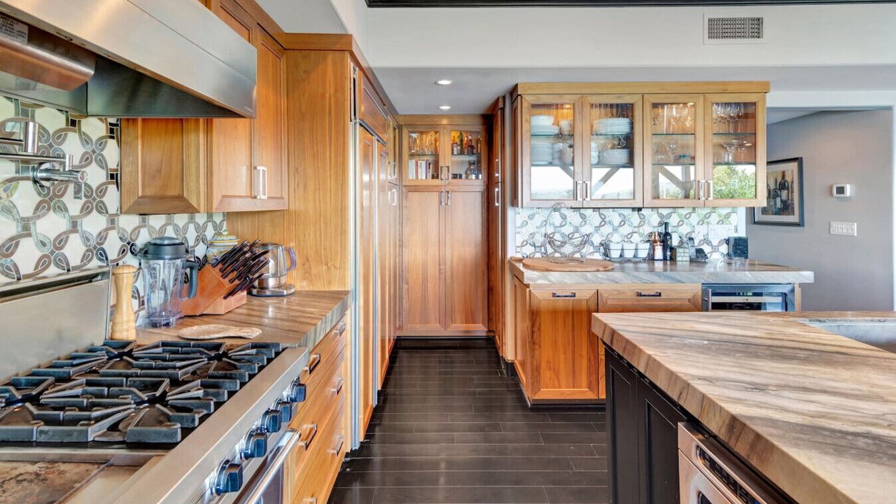 Photo of Kitchen in Oak Shores