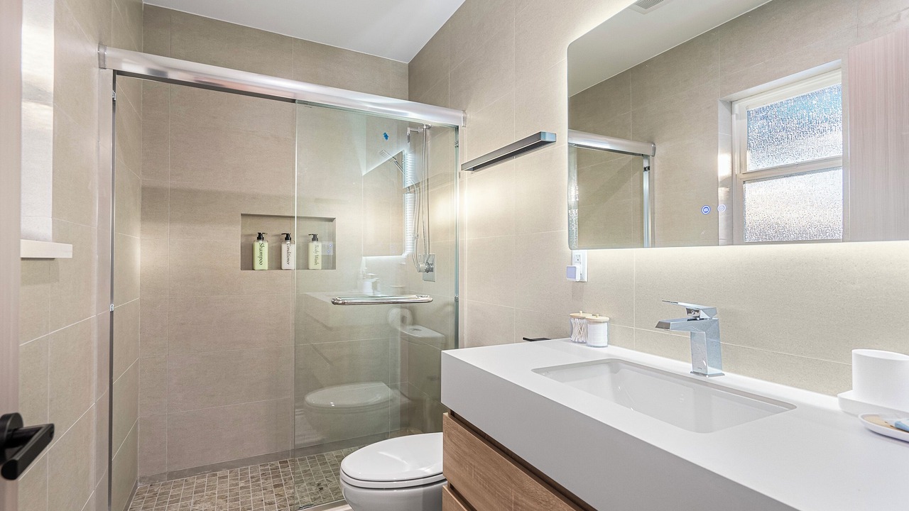 Photo of Bathroom in Broadmoor