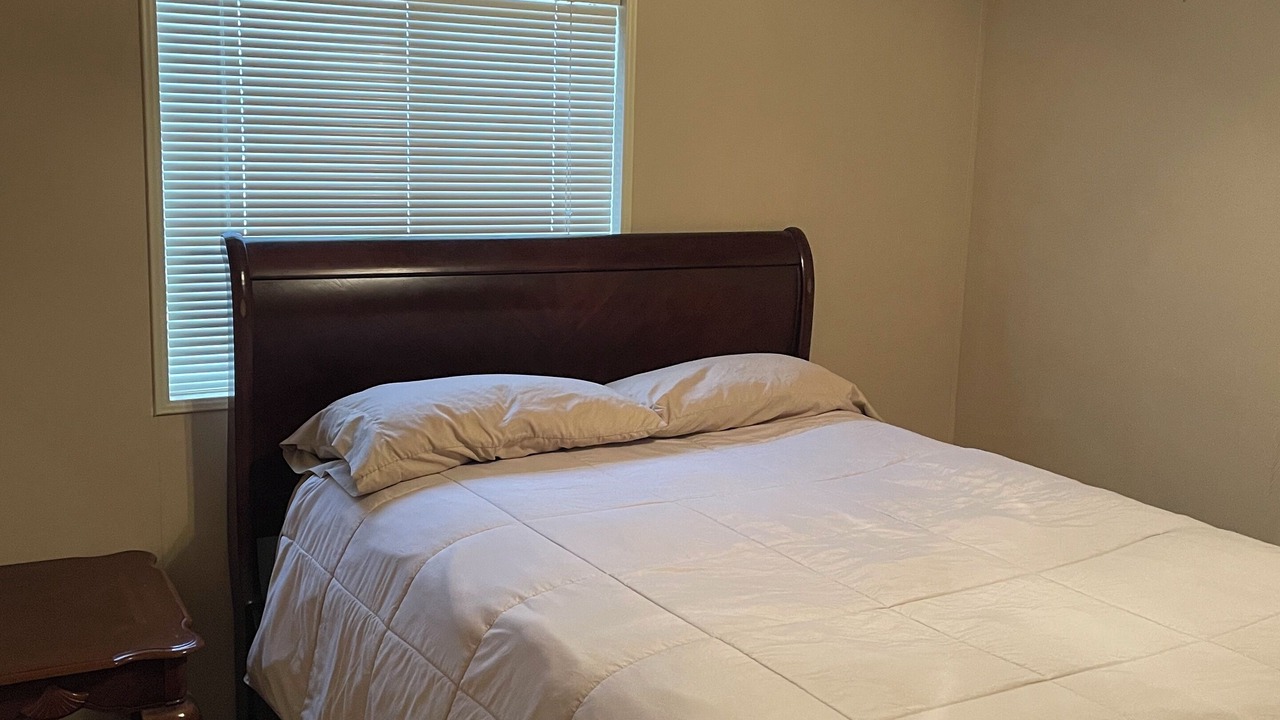 Photo of Bedroom in Parker Strip