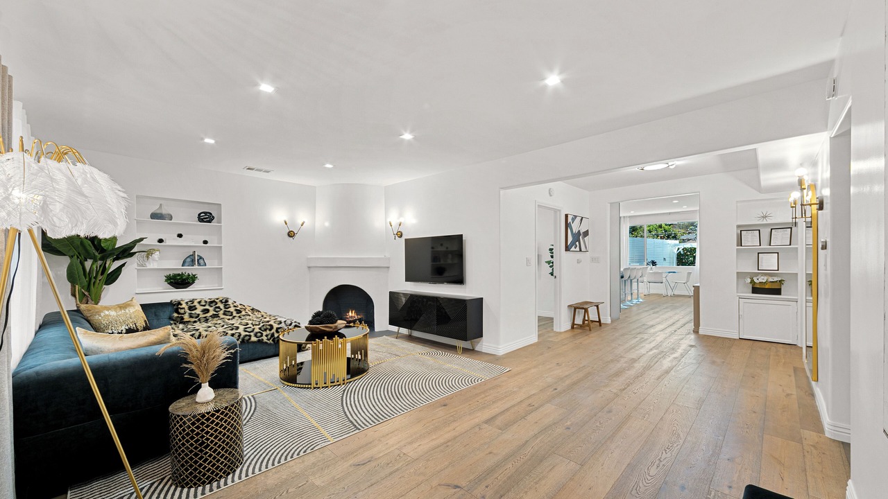 Photo of Livingroom in Universal City