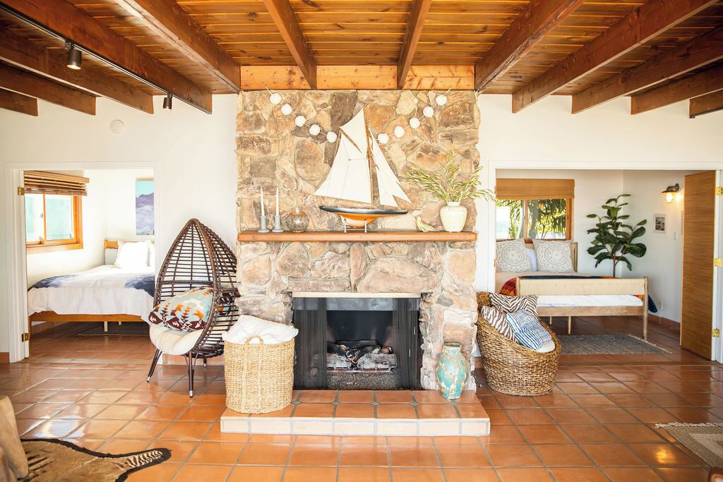 Photo of Bedroom in Faria Beach