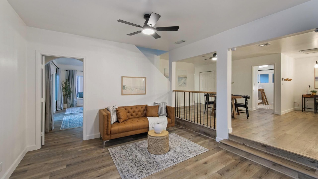 Photo of Livingroom in Lake Murray