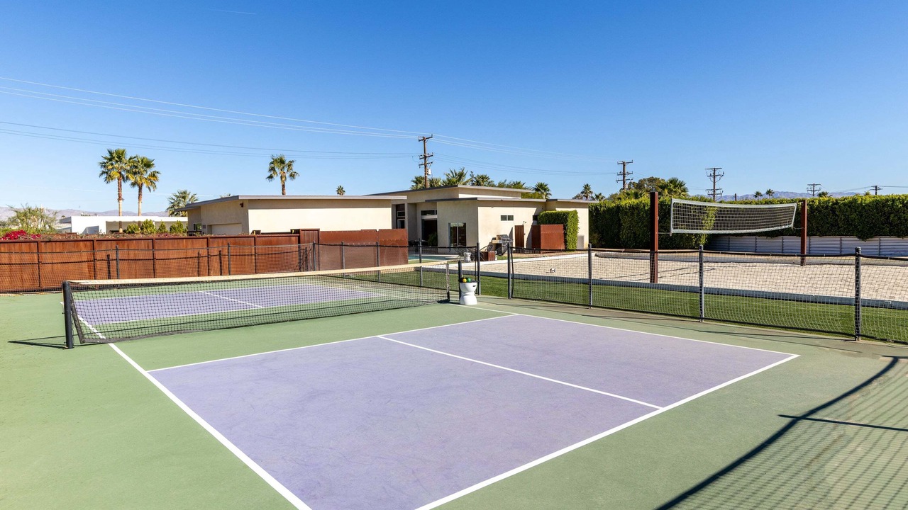 Photo of Others in Racquet Club West