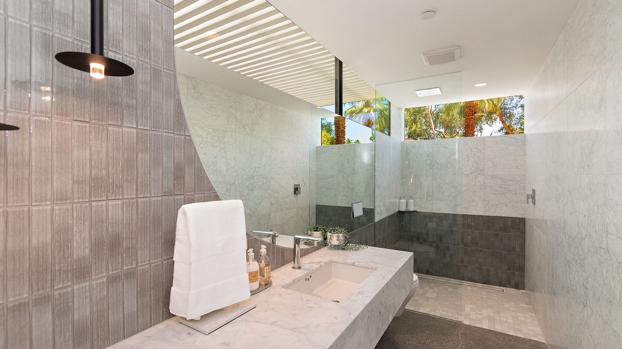 Photo of Bathroom in Old Las Palmas