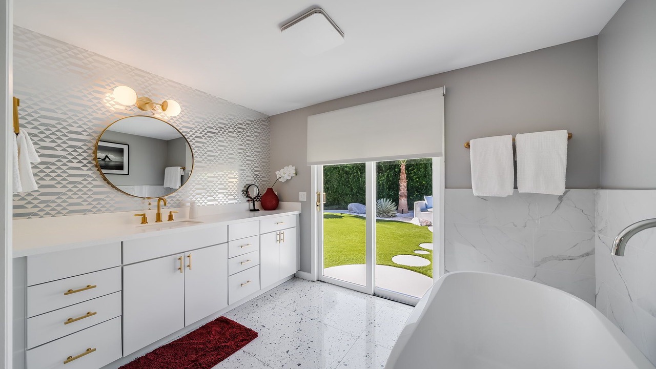 Photo of Bathroom in Indian Canyon