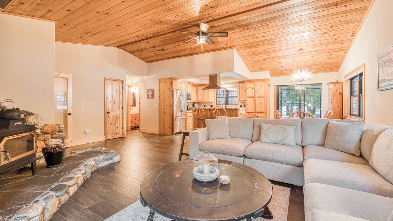 Photo of Livingroom in Truckee