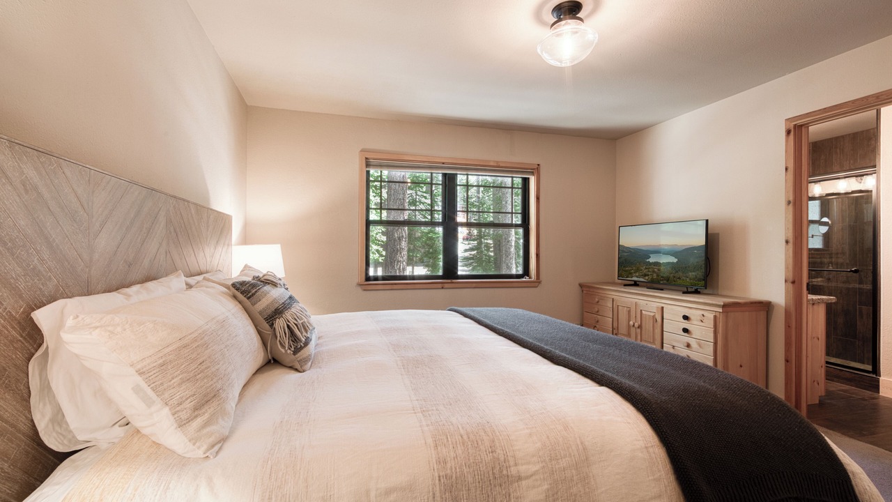 Photo of Bedroom in Truckee