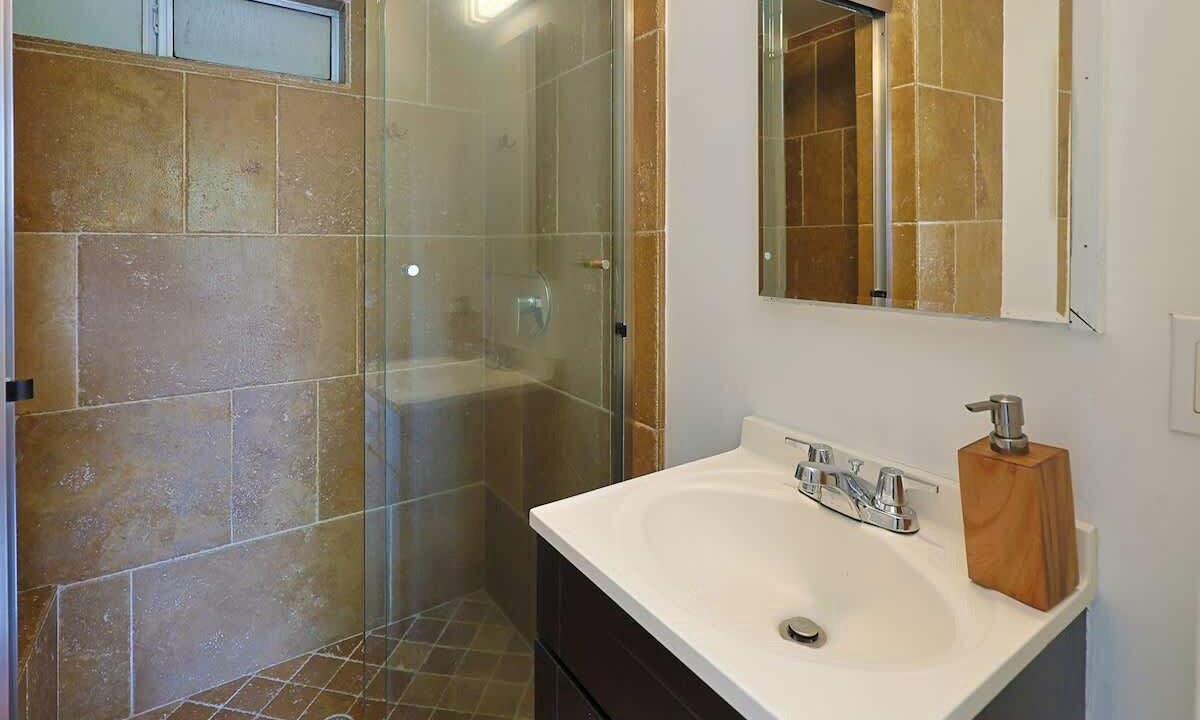 Photo of Bathroom in Fernwood