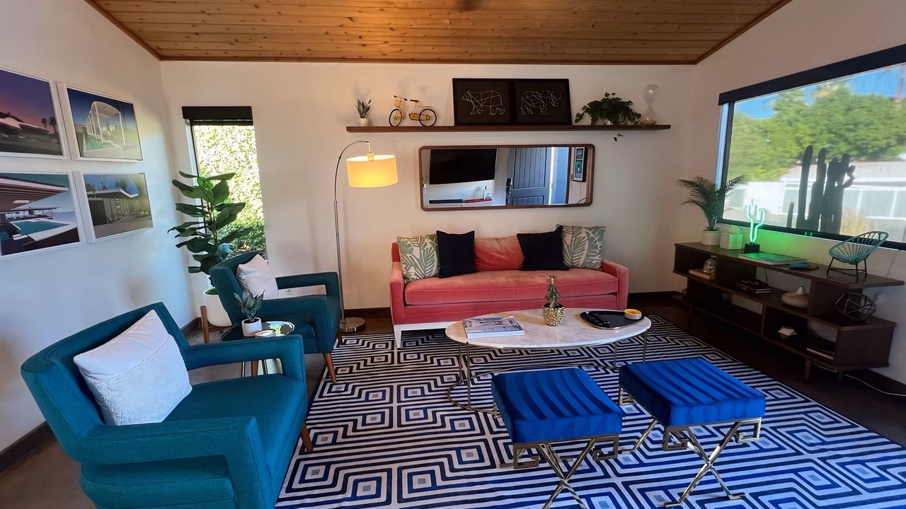 Photo of Livingroom in Chino Canyon