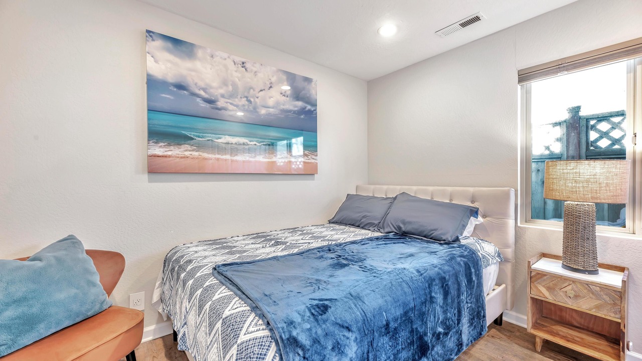 Photo of Bedroom in El Granada