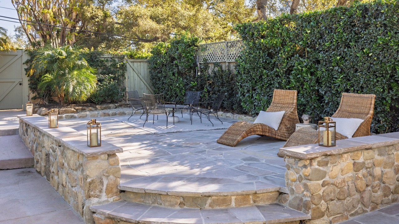 Photo of Patio Balcony in Montecito
