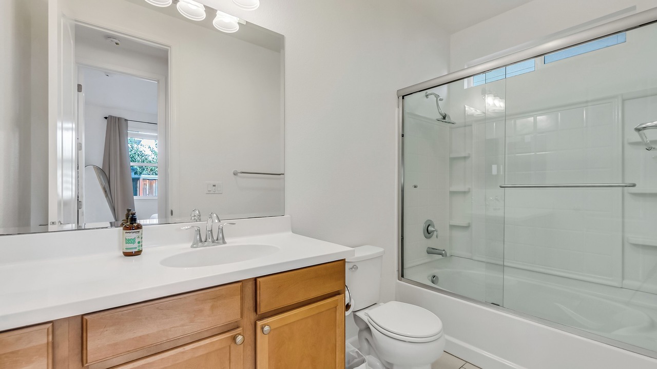 Photo of Bathroom in Berryessa