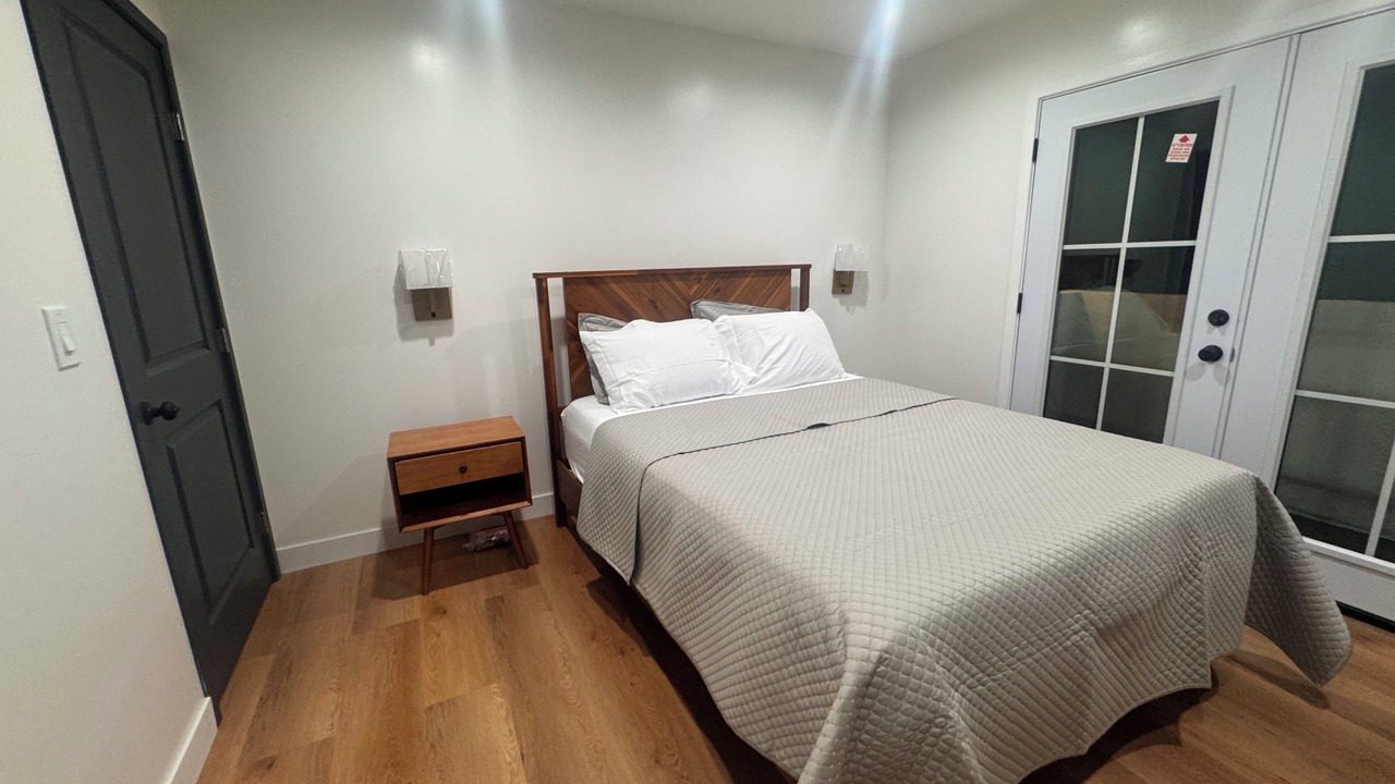 Photo of Bedroom in Harbor
