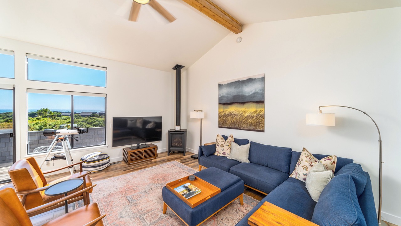 Photo of Livingroom in Sea Ranch